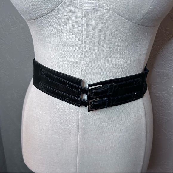 Accessories - Double buckle black belt very good condition 32” total len unstreched